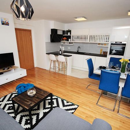 Apartman Ela Makarska Esterno foto