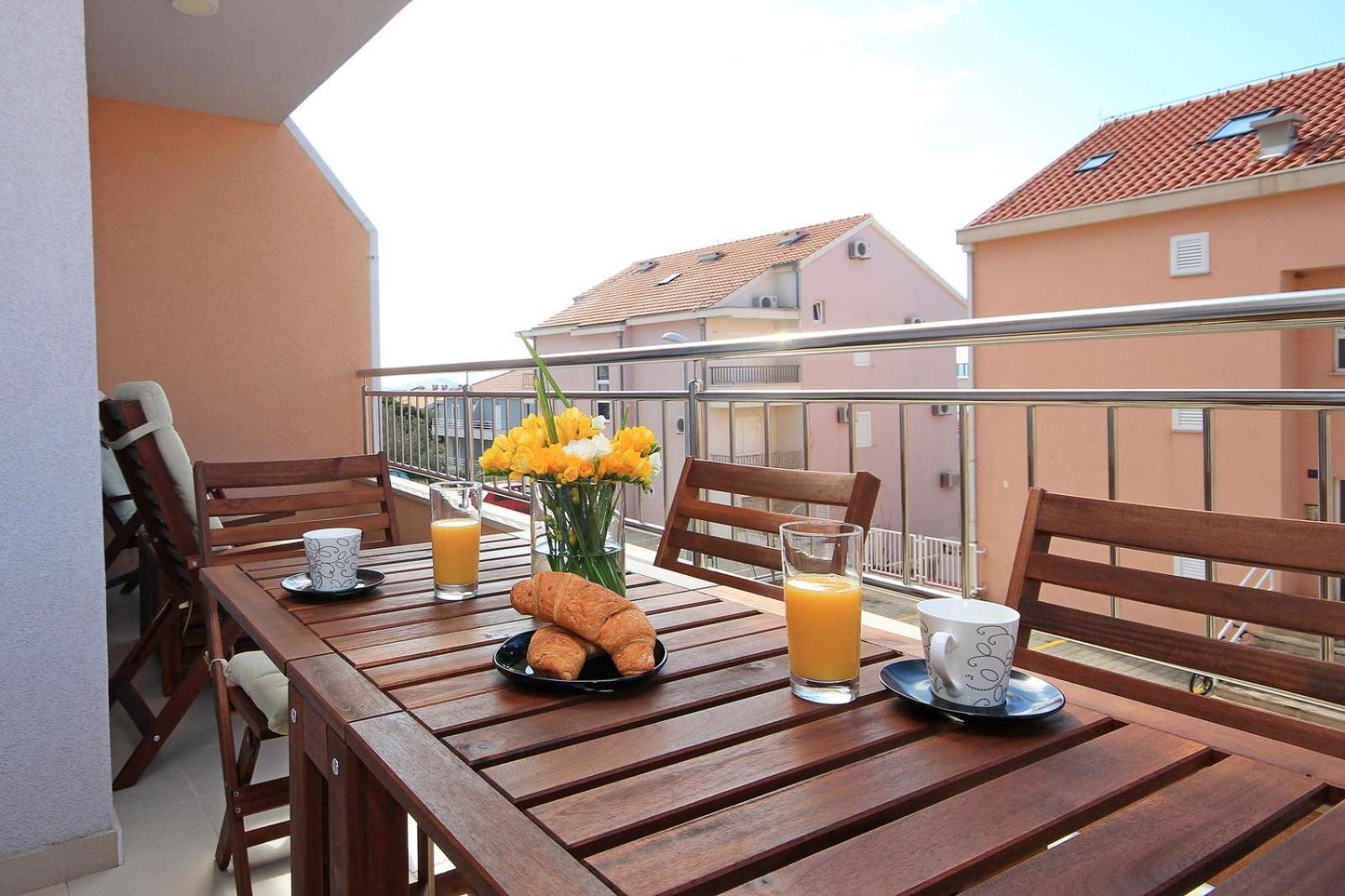 Apartman Ela Makarska Esterno foto